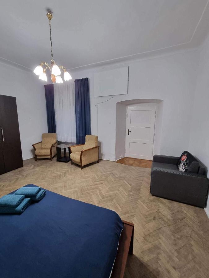 W Centrum Czestochowy Nmp32 Apartment *